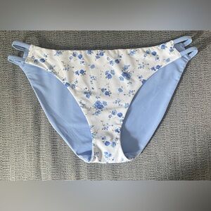 NWOT Hollister reversible bikini bottoms